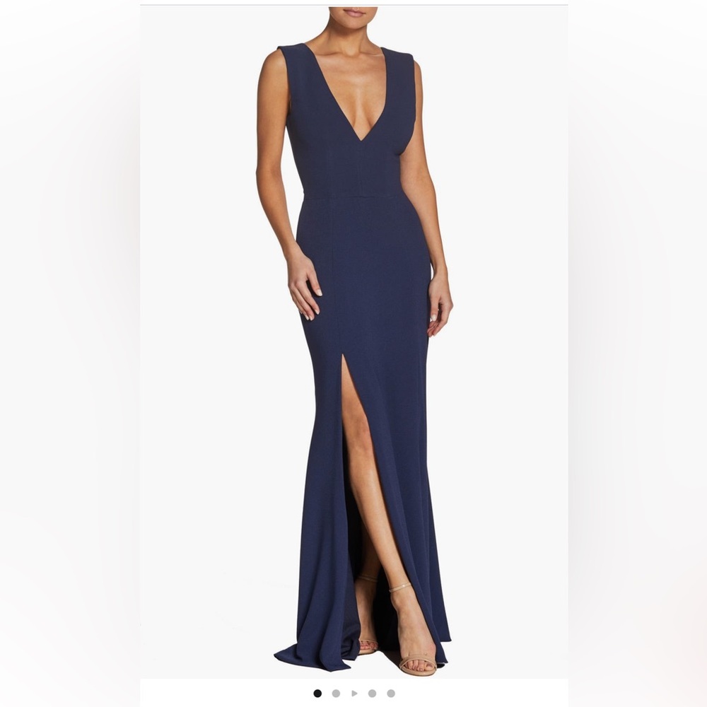 Elegant Green Evening Gown
